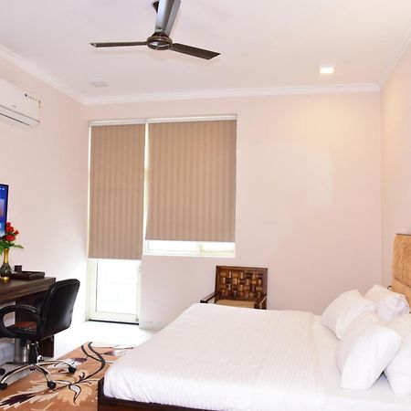Arkaya Inn Gurgaon Eksteriør bilde