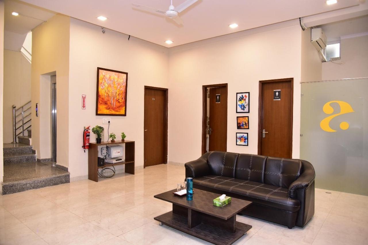 Arkaya Inn Gurgaon Eksteriør bilde