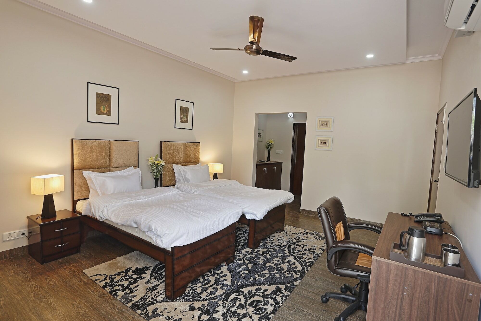 Arkaya Inn Gurgaon Eksteriør bilde